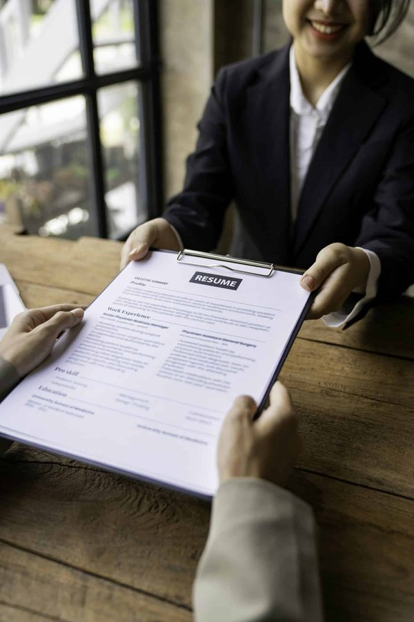 Cabinet de recrutement pour RH : pourquoi une entreprise travail avec cet établissement ?